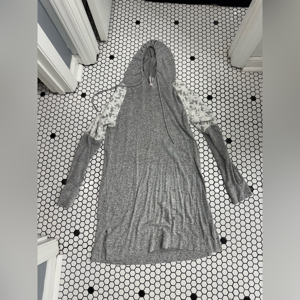 Flora nikrooz nightshirt with hood size medium